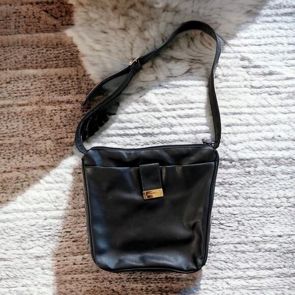 Hush Puppies Handbags - Hush Puppies Vintage Shoulder Bag Black